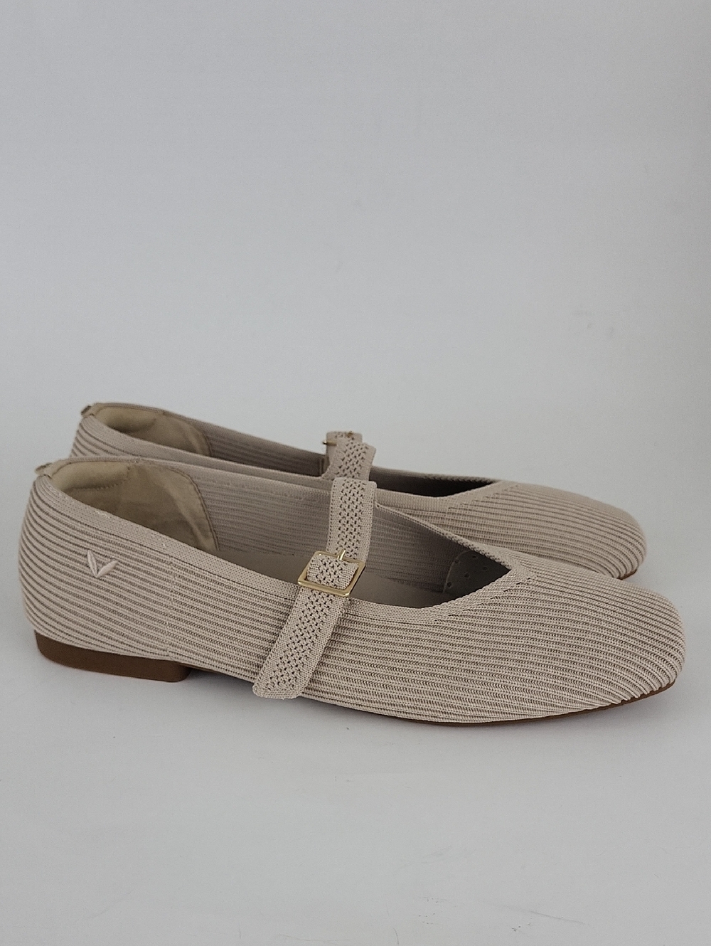 Vivaia Square-Toe Mary Janes Margot Flats in Almond Size US 7.5 / EU 38.5 - Picture 4 of 12